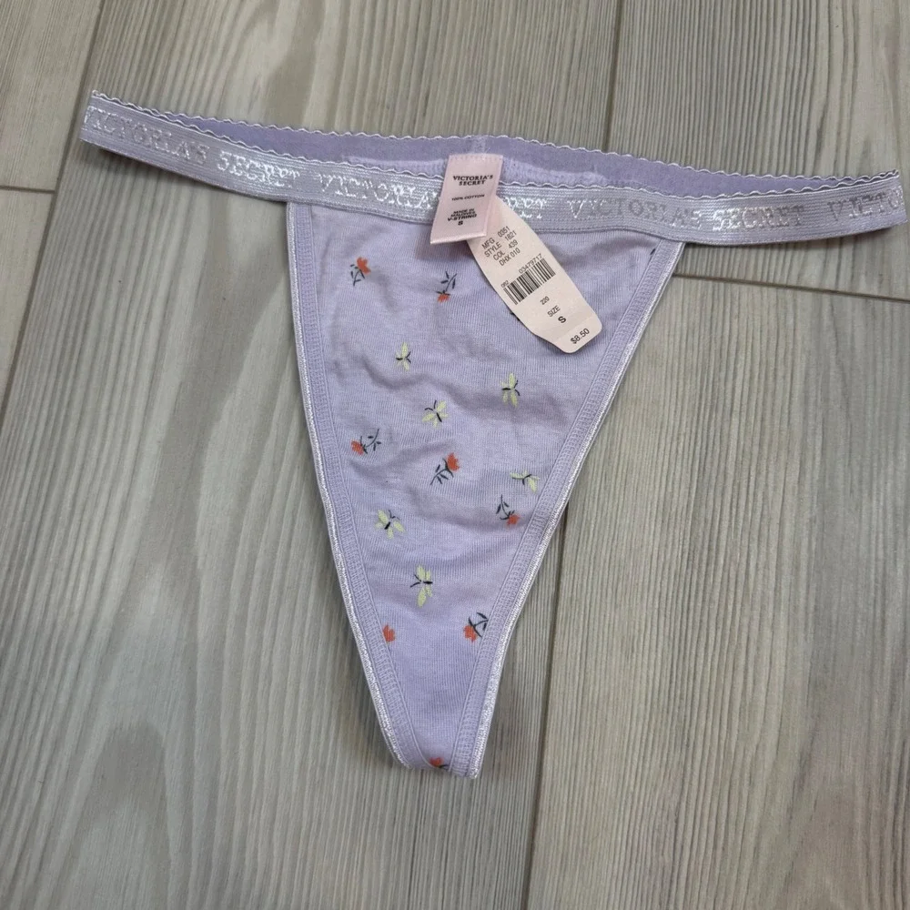 Vintage Victorias Secret V-String Thong Lavender Floral‎ Cotton Panty 1821 S NWT